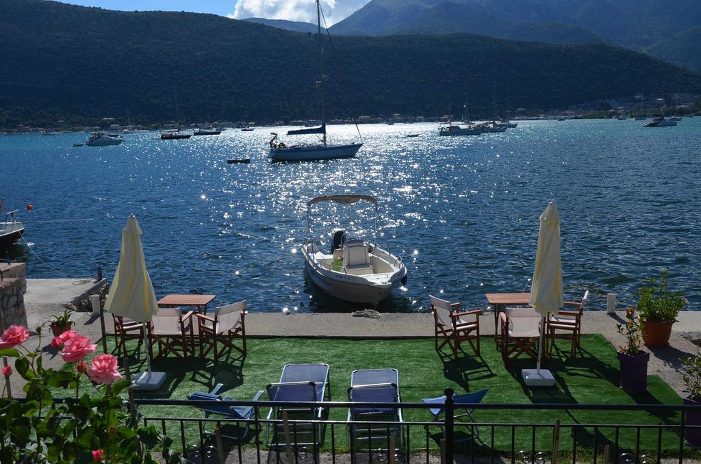 Stella 'S Sea Front Apartments Yénion Dış mekan fotoğraf