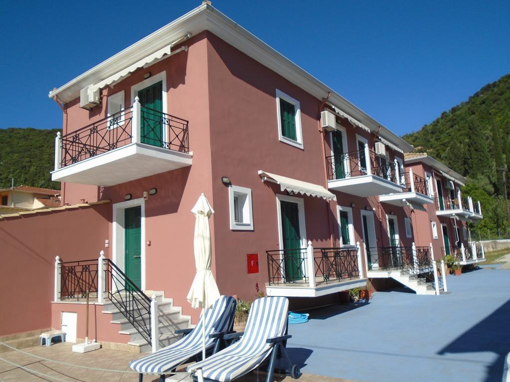 Stella 'S Sea Front Apartments Yénion Dış mekan fotoğraf